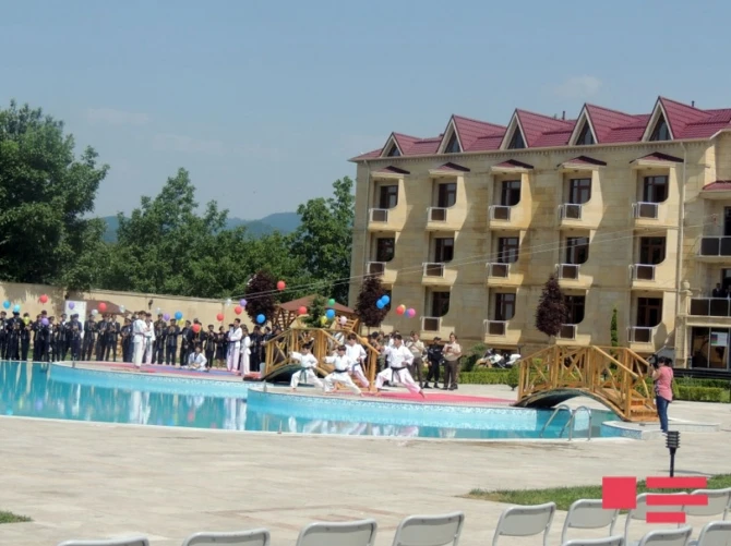 В Габале прошли соревнования молодых спасателей