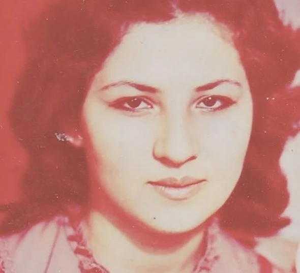 Айбениз Гашимова поделилась своими фотографиями 80-ых годов