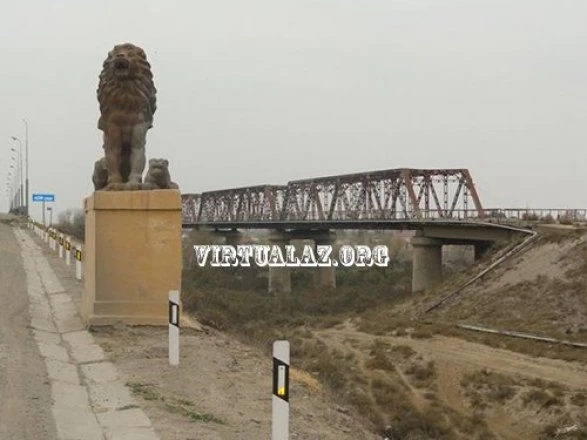 В Азербайджане украли мост