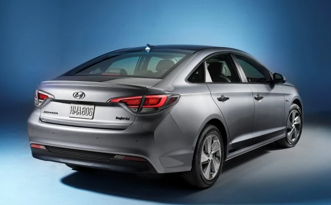 Обновленная Hyundai Sonata получит новые двигатели