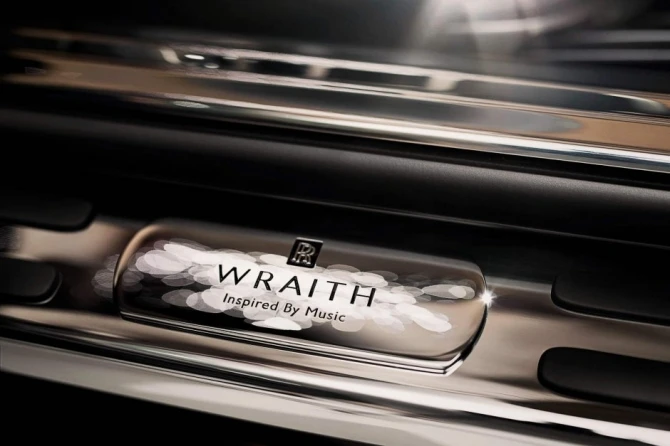 Для ценителей музыки Rolls-Royce выпускает лимитированную версию купе Wraith