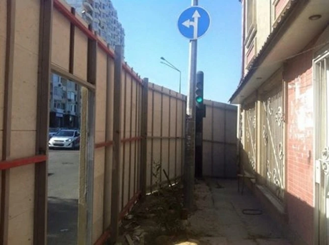 В Баку больше не будет автомобильных знаков-невидимок