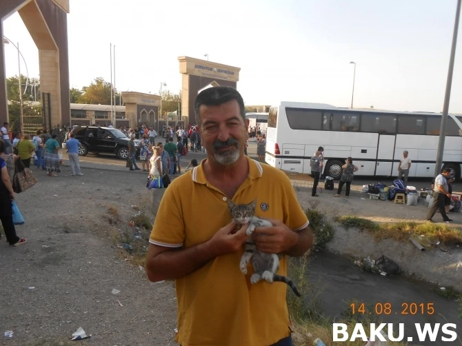 Актера снимавшегося в известном сериале  “Kurtlar vadisi” в Баку поставили в безвыходное положение (эксклюзивные фото)