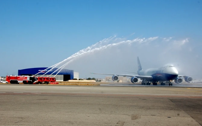 Парк воздушных судов Silk Way West пополнился новым самолетом Boeing 747-8 Freighter