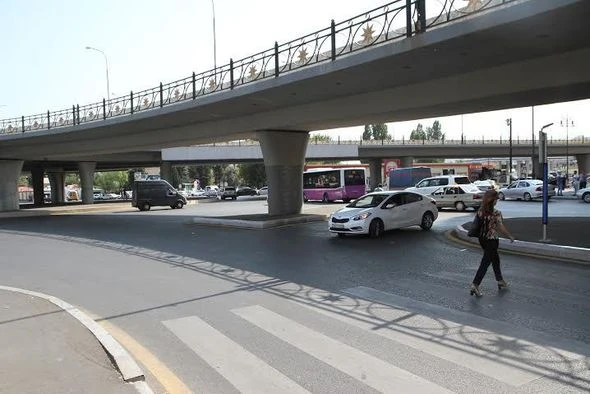 ЦИУТ внес изменения в движение автомобилей на кругу 3 микрорайона