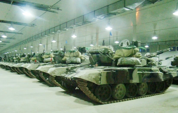 Боевая бронетехника ВС Азербайджана переброшена в зону учений