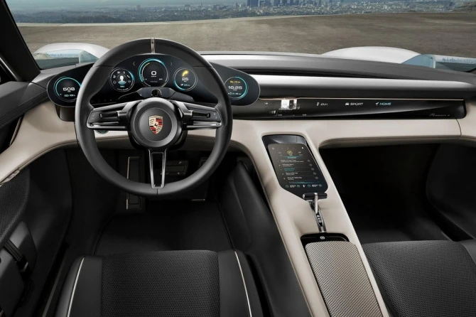 Porsche создала 600-сильный электрический суперкар