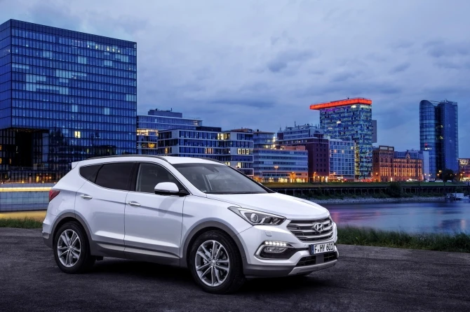 На Франкфуртском автосалоне представили евроверсию обновленного Hyundai Santa Fe