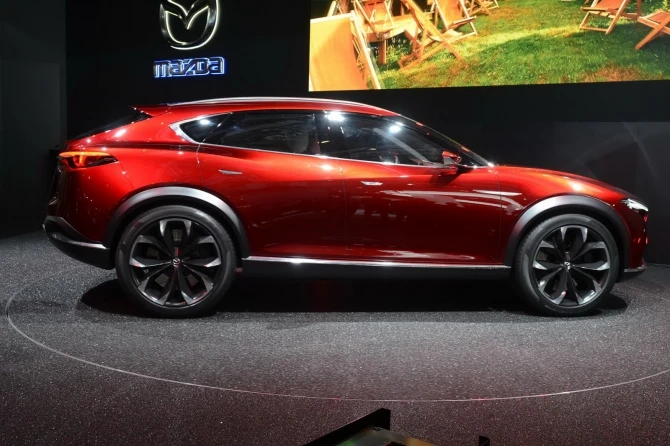 Концепт Mazda Koeru стал предвестником паркетника CX-4