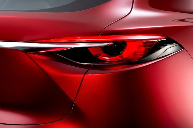 Концепт Mazda Koeru стал предвестником паркетника CX-4