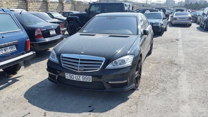 Очередная порция дорогих автомобилей оказалась на 