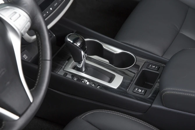 Nissan гордится обновленным седаном Altima