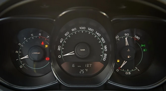 АвтоВАЗ начал серийное производство новой модели Lada Vesta (видео)