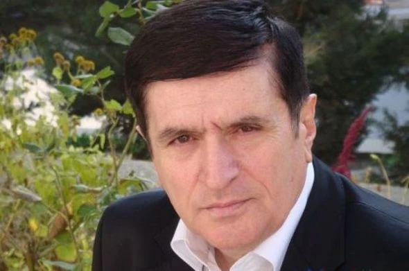 Чем занимались азербайджанские звезды до шоу-бизнеса: 