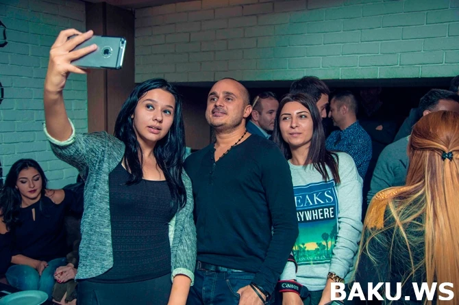 ABD Malik представил новый клип «Кури-молчи» в одном из клубов столицы (видео)