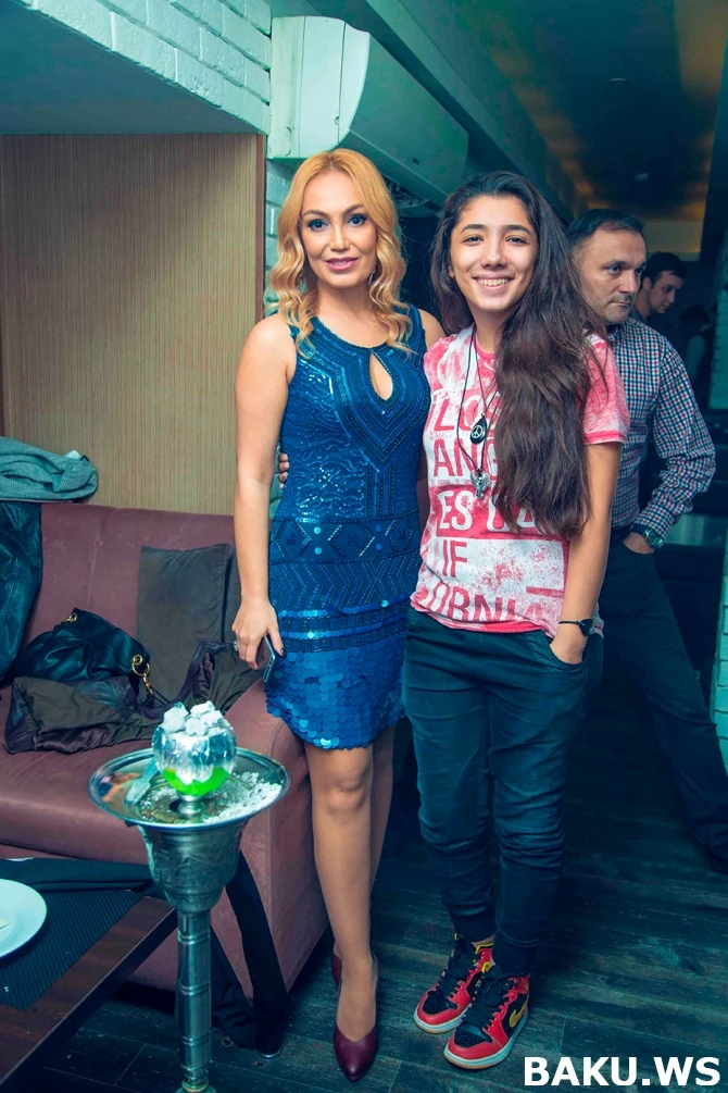 ABD Malik представил новый клип «Кури-молчи» в одном из клубов столицы (видео)