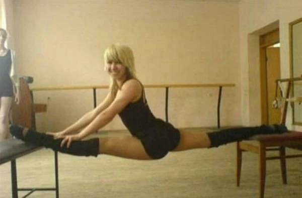 Yay kimi dartılan rus gözəlçə (FOTO)