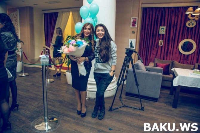В Баку состоялась торжественная презентация книги талантливой поэтессы Эсли Дильбази (фото, интервью)