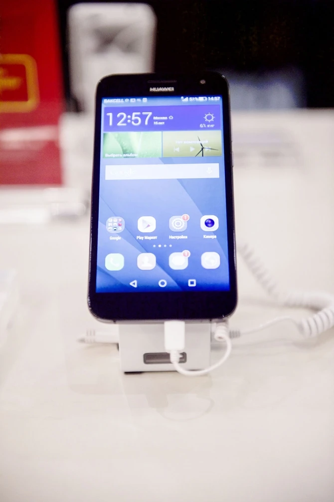 Huawei и Bakcell поощряет талантливых студентов