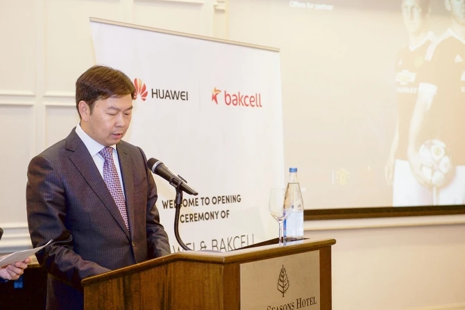 Huawei и Bakcell поощряет талантливых студентов