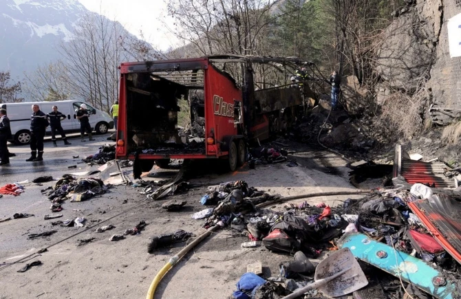 В результате ДТП во Франции погибли 42 человека