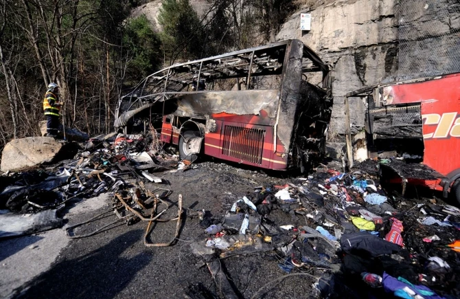 В результате ДТП во Франции погибли 42 человека