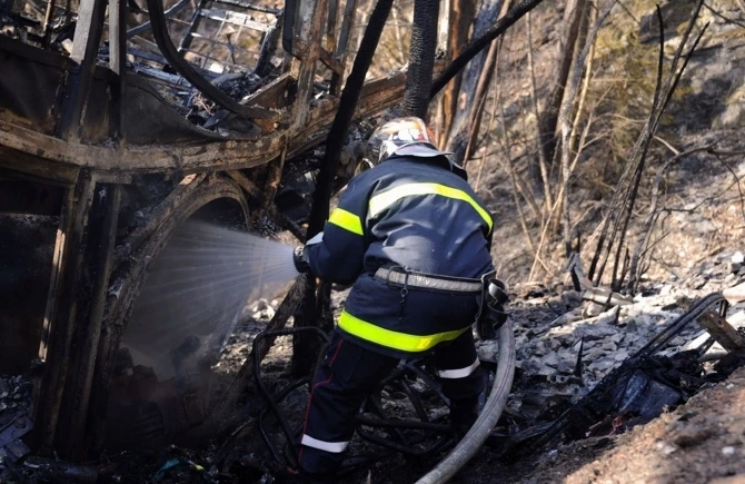 Fransada dəhşətli qəza: 49 ölü (FOTO)
