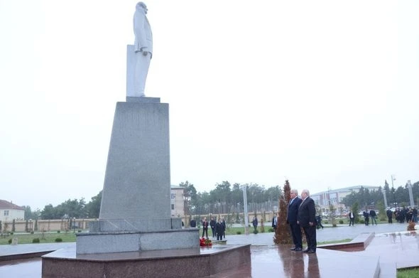 Министр транспорта Зия Мамедов появился на людях