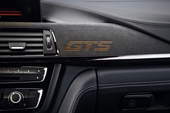 BMW выпустила новый автомобиль версии BMW М4 GTS (галерея)