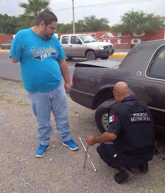 Dünyanın ən pozitiv polisləri (FOTO)
