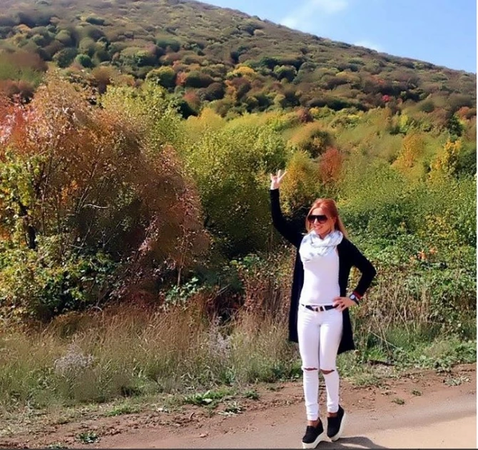 Erməni gözəlçələrin Qarabağ kefi (FOTO)
