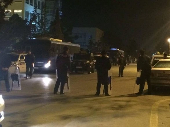 В Азербайджане задержаны 20 активистов 