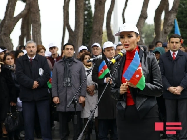 В Баку прошел велопробег в честь для Государственного флага (видео)