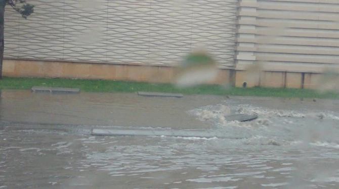 Баку снова оказался под водой