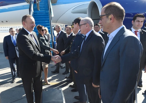 Президент Азербайджана отправился в Турцию для принятия участия в саммите G-20 (видео)