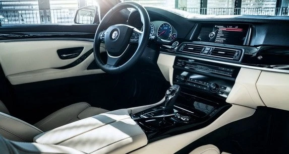 600-сильную новинку рассекретила Alpina