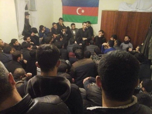 Подпольное собрание экстремистов в Нардаране за час до штурма