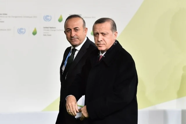 Putin Ərdoğanla görüşməmək üçün tədbirə gecikdi (FOTO, VİDEO)