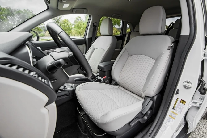 Mitsubushi показали обновленный кроссовер Outlander Sport