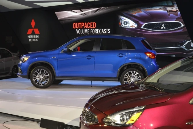 Mitsubushi показали обновленный кроссовер Outlander Sport