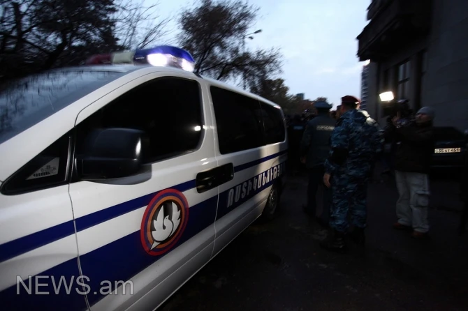 Ermənistan əhalisi ayağa qalxdı: polislə qarşıdurma yarandı (VİDEO, FOTO)
