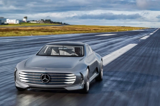 Mercedes-Benz поделился новыми фотографиями сверкающего концепта IAA