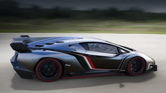 Стала известна дата официальной премьеры суперкара Lamborghini Centenario