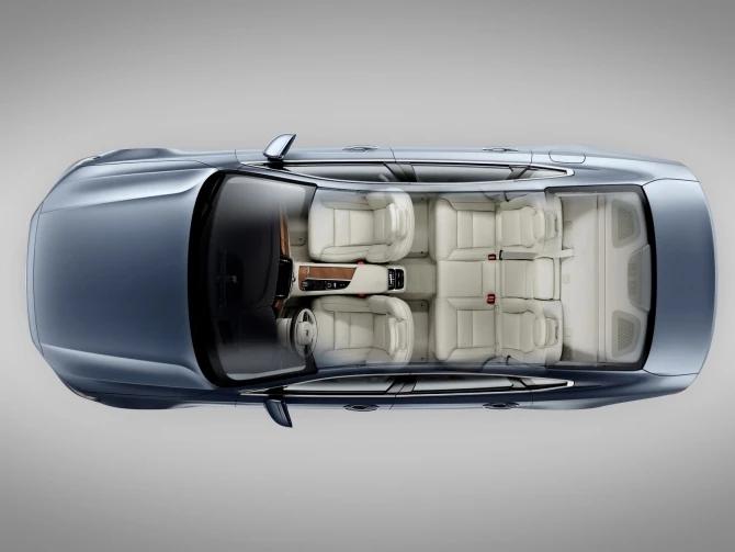 В сети появилась первая галерея нового Volvo S90