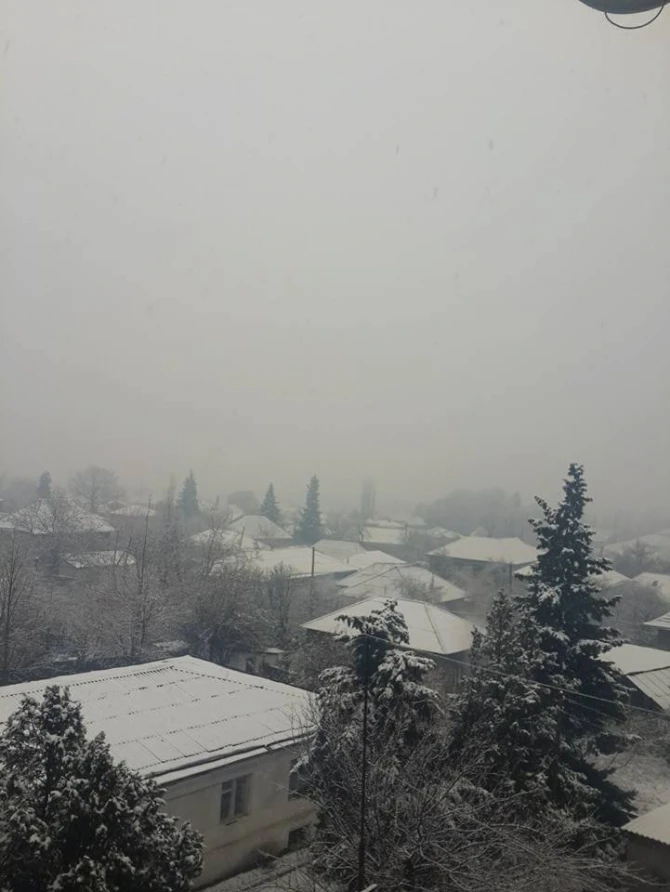 Azərbaycana qar yağır (FOTO)