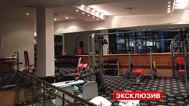 На вилле азербайджанского олигарха проходят обыски