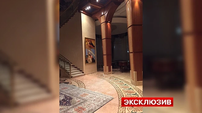 На вилле азербайджанского олигарха проходят обыски