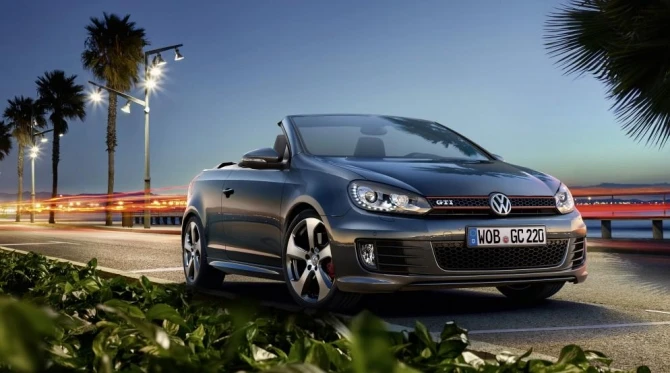 Volkswagen представил обновленный кабриолет Golf GTI Cabriolet
