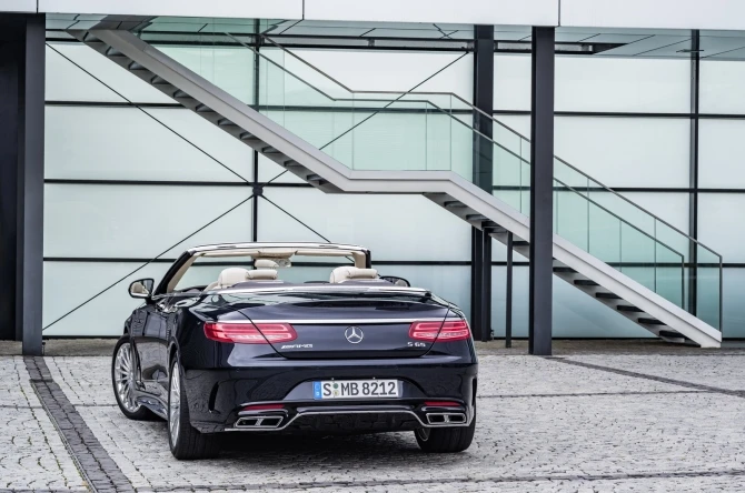 Mercedes-Benz представил кабриолет S65