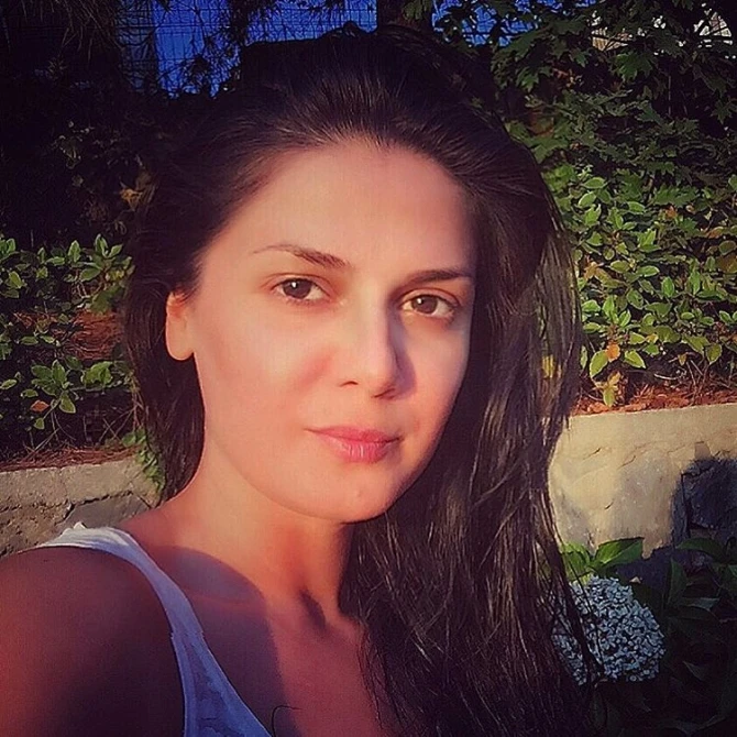 Звездный Instagram: «Жизнь коротка. Улыбайтесь, пока у вас есть зубы!»